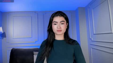 Snapshot of lucyweiss_ chatting on 19, 10, 2025 Lucy online show from 19, 10, 2025