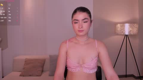 Snapshot of lucyweiss_ chatting on 1, 12, 2025 Lucy online show from 1, 12, 2025