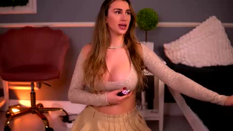 Lucy P online show from 26, 11, 2025