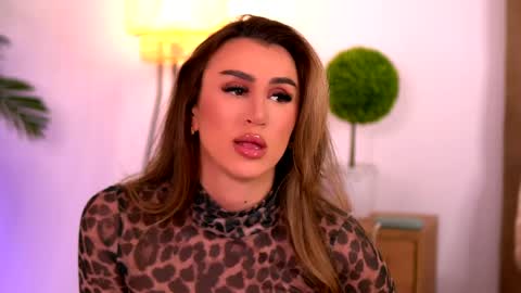 Lucy P online show from 10, 4, 2026