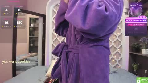 Lucy Liiu online show from 6, 12, 2024