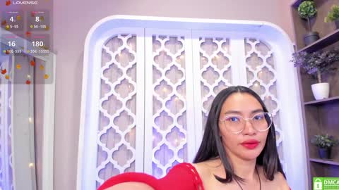 Lucy Liiu online show from 5, 1, 2025