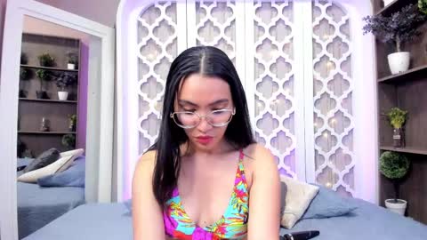 Lucy Liiu online show from 25, 2, 2025