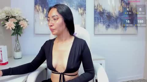 Lucy Liiu online show from 29, 11, 2025