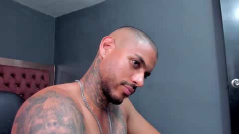 Luigi Vitale online show from 5, 12, 2024