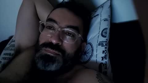 Snapshot of luis2988z chatting on 5, 12, 2024 Hairyman online show from 5, 12, 2024