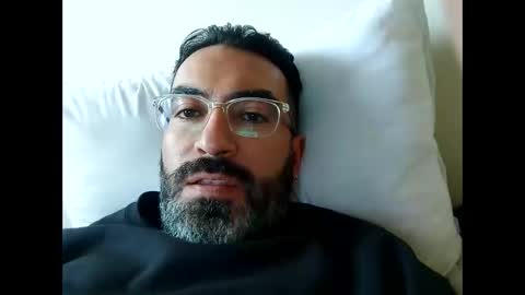 Snapshot of luis2988z chatting on 29, 12, 2024 Hairyman online show from 29, 12, 2024