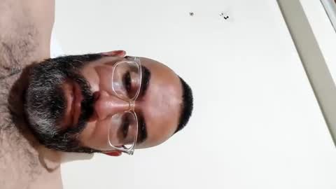 Snapshot of luis2988z chatting on 8, 1, 2025 Hairyman online show from 8, 1, 2025