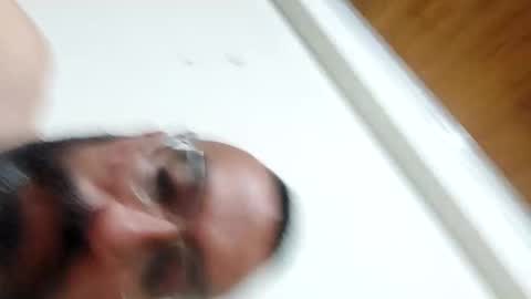 Snapshot of luis2988z chatting on 9, 1, 2025 Hairyman online show from 9, 1, 2025