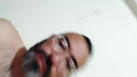 Snapshot of luis2988z chatting on 10, 1, 2025 Hairyman online show from 10, 1, 2025