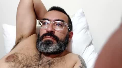 Snapshot of luis2988z chatting on 30, 1, 2025 Hairyman online show from 30, 1, 2025
