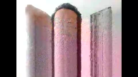 Snapshot of luis2988z chatting on 5, 10, 2025 Hairyman online show from 5, 10, 2025