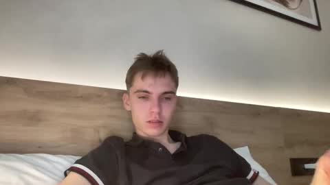 Snapshot of luis_7777 chatting on 21, 11, 2025 Luis online show from 21, 11, 2025