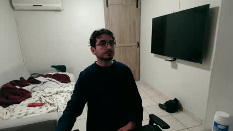 luis_flr online show from 14, 1, 2025