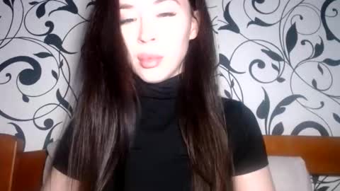 Snapshot of luisa_domina chatting on 7, 6, 2026 luisa lovedom online show from 7, 6, 2026
