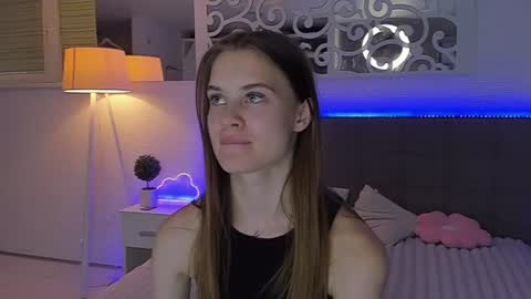 Snapshot of luisaclover chatting on 26, 7, 2026 LuisaClover online show from 26, 7, 2026