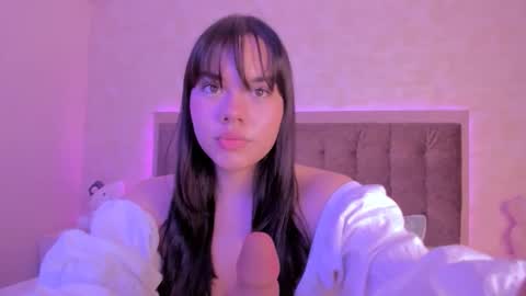 Luisa Giraldo online show from 17, 9, 2025