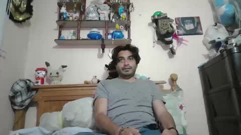 Snapshot of luismiastarot chatting on 19, 11, 2025 luismiastarot online show from 19, 11, 2025