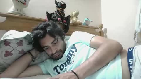 Snapshot of luismiastarot chatting on 27, 11, 2025 luismiastarot online show from 27, 11, 2025