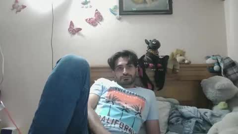 Snapshot of luismiastarot chatting on 9, 3, 2026 luismiastarot online show from 9, 3, 2026