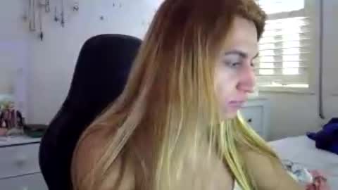 Snapshot of luizacandy chatting on 11, 7, 2026 luizacandy online show from 11, 7, 2026