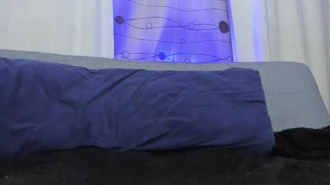 Luka Castillo online show from 7, 2, 2025