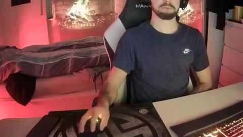 lukasschoetz online show from 6, 2, 2025