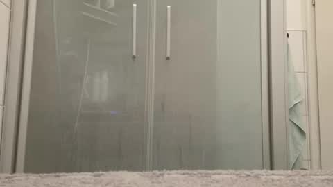 lukasschoetz online show from 24, 9, 2025