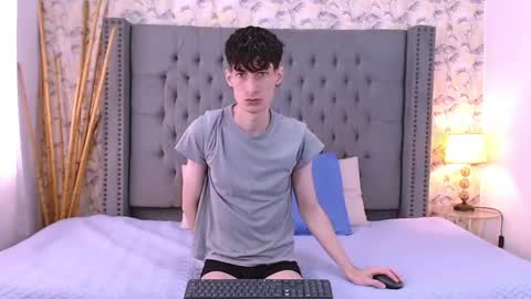 Snapshot of luke_carter chatting on 17, 9, 2025 luke_carter online show from 17, 9, 2025