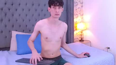 Snapshot of luke_carter chatting on 3, 10, 2025 luke_carter online show from 3, 10, 2025