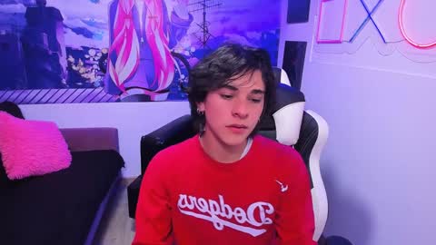 Snapshot of luke_howland chatting on 30, 1, 2025 Luke online show from 30, 1, 2025