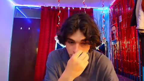 Snapshot of luke_howland chatting on 21, 2, 2025 Luke online show from 21, 2, 2025