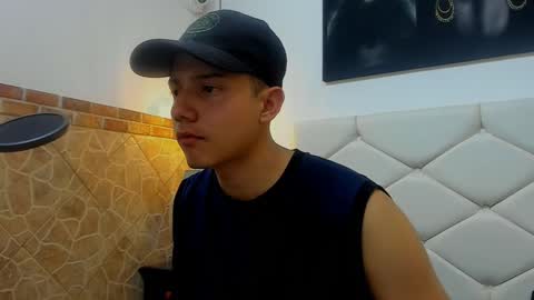 Snapshot of luke_julien chatting on 8, 3, 2025 Luke Julien online show from 8, 3, 2025