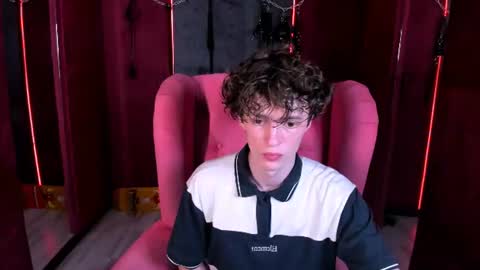 Snapshot of luke_sweet chatting on 13, 7, 2026 Luke online show from 13, 7, 2026
