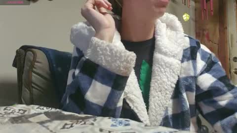 Lukeandali420 online show from 4, 3, 2026