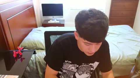 Snapshot of lukeboyce chatting on 17, 9, 2025 lukeboyce online show from 17, 9, 2025