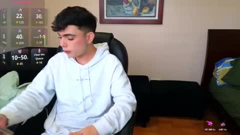 Snapshot of lukeboyce chatting on 19, 10, 2025 lukeboyce online show from 19, 10, 2025