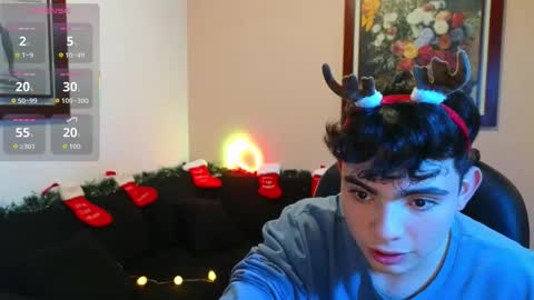 Snapshot of lukeboyce chatting on 8, 11, 2025 lukeboyce online show from 8, 11, 2025