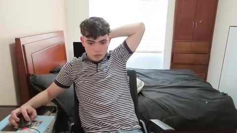 Snapshot of lukeboyce chatting on 26, 2, 2026 lukeboyce online show from 26, 2, 2026