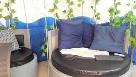 Snapshot of lukecrews chatting on 13, 2, 2025 Luke Crews online show from 13, 2, 2025