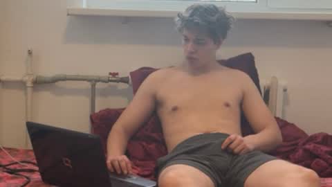 lukedesirable online show from 15, 2, 2025