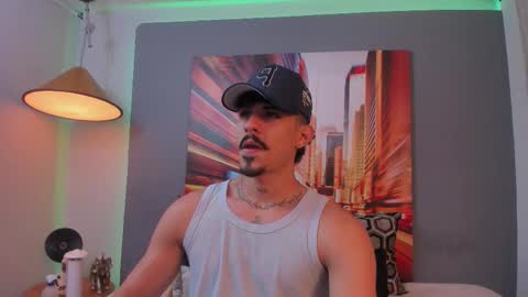 Snapshot of lukeetaylor_ chatting on 16, 12, 2025 Luke Taylor online show from 16, 12, 2025