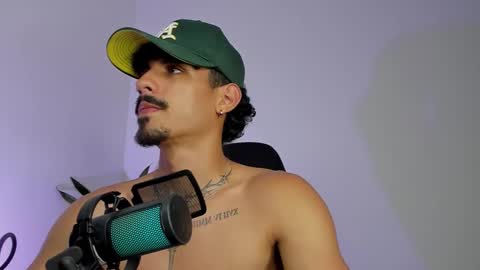 Luke Taylor online show from 3, 3, 2026