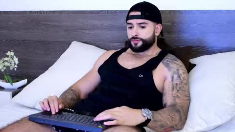 Lukhas f4f online show from 25, 9, 2025