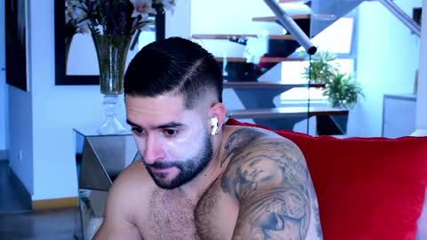Lukhas f4f online show from 1, 6, 2026