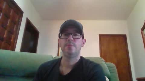 Snapshot of lukz88bigcock chatting on 25, 1, 2025 Luke online show from 25, 1, 2025