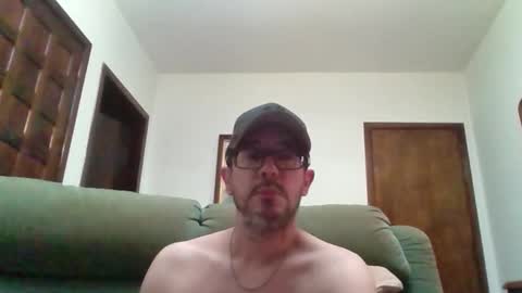 Snapshot of lukz88bigcock chatting on 8, 2, 2025 Luke online show from 8, 2, 2025