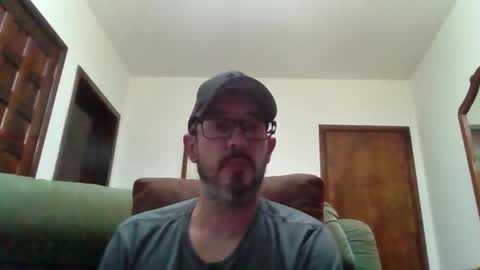 Snapshot of lukz88bigcock chatting on 18, 9, 2025 Luke online show from 18, 9, 2025