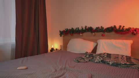 lulu_lovett online show from 28, 12, 2024