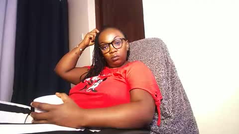 lulu_sparks1 online show from 8, 4, 2026